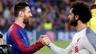 محمد صلاح يختار ليونيل ميسي كـ أفضل لاعب يساري في التاريخ