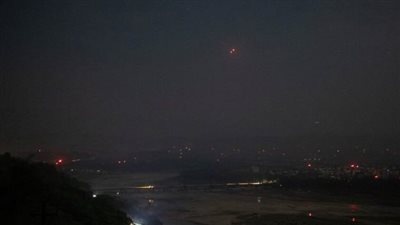 انفجارات متعددة وانقطاع للتيار الكهربائي في مدينة جامو في كشمير الهندية