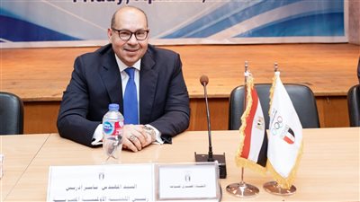 رئيس اللجنة الأولمبية المصرية: منح دولية موجهة للرياضيين والمدربين والإداريين قريبا