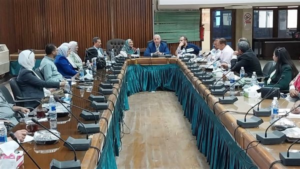 جانب من الندوة