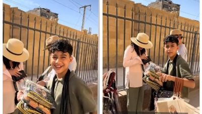 بسبب إتقانه اللغة الإسبانية.. طفل يبيع هدايا تذكارية للسائحين بمصر القديمة يتصدر التريند 