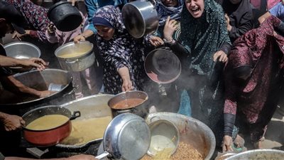 حماس: استمرار منع دخول المساعدات الإنسانية إلى غزة جريمة حرب ونطالب بتدخل دولي