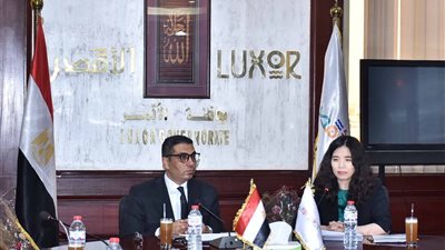 نائب محافظ الأقصر يستقبل وفدا صينيا لبحث تنظيم دورات تدريبية في تربية الدواجن