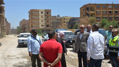 طوله 1000 متر.. محافظ الأقصر يجري جولة ميدانية لمتابعة فتح أكبر شارع بحي جنوب المدينة| صور