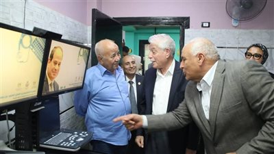 مستشار رئيس الجمهورية يتفقد أحد مراكز ذوي الاحتياجات الخاصة بالوادي الجديد