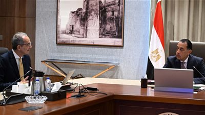 وزير الاتصالات: توجيهات رئاسية بسرعة إطلاق تقنية الـ5G
