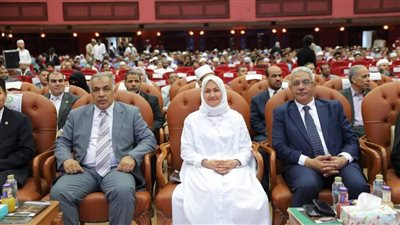 مستشار الإمام الأكبر: الأزهر لم يكن يومًا مؤسسة تعليمية فقط بل ضمير الأمة وصوت الشعوب في وجه الظلم والطغيان