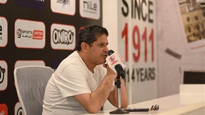 مصادر تكشف أسباب تفكير أيمن الرمادي في عدم الاستمرار مع الزمالك والرحيل قبل نهاية الموسم