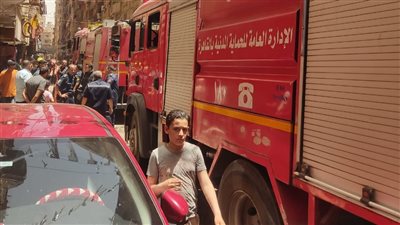 اندلاع حريق داخل مخزن أدوات منزلية بـ أبو النمرس في الجيزة