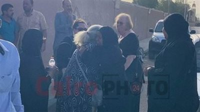 دفنت في ترابها حسب وصيتها.. الأقصر تودع عاشقتها الإنجليزية تيريزا كلارك| صور