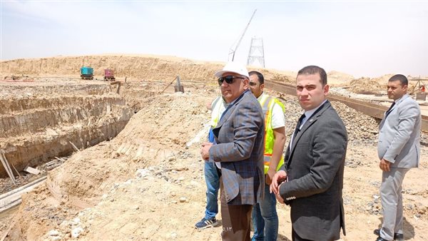 خلال زيارة وزير الكهرباء