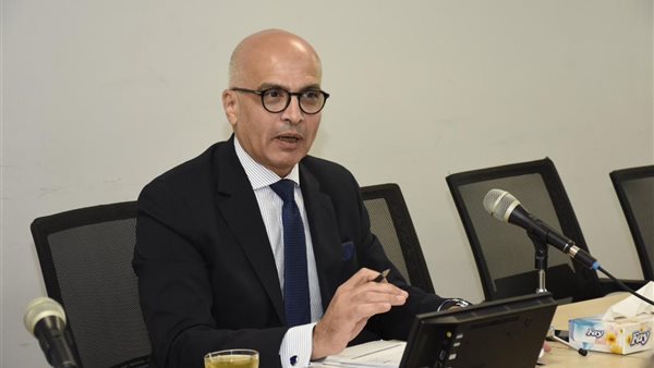 رئيس جامعة عين شمس