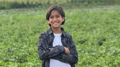 مصرع صغير أسفل عجلات جرار زراعي بالغربية 