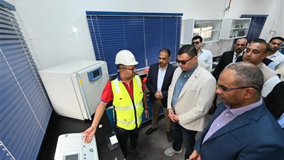 وزير الإسكان ومحافظ الشرقية يبدآن جولة تفقدية بعدد من مشروعات المياه والصرف الصحي بالمحافظة