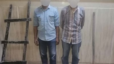 القبض على شخصين بتهمة التنقيب عن الآثار بالقاهرة