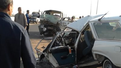 ارتفاع عدد ضحايا حادث تصادم سيارتين في قنا | صور وأسماء