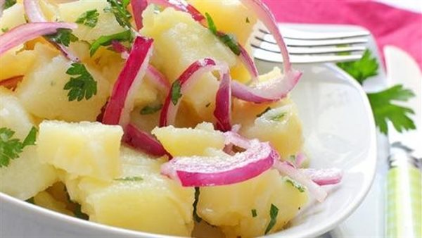 طريقة عمل سلطة البطاطس