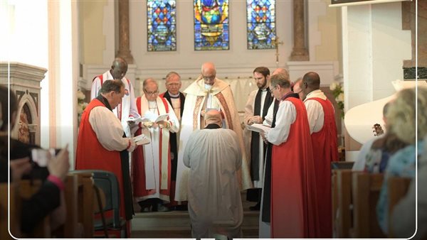 تنصيب الأسقف 