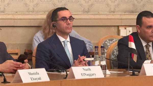  وزير الاستثمار والتجارة