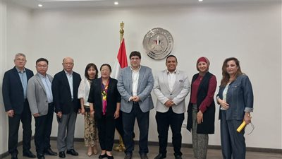 اللجنة الوطنية تبحث آليات تعزيز التعاون بين جامعة شنغهاي الصينية المفتوحة والجامعات المصرية 