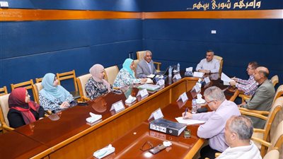 ميناء دمياط يجري المراجعة الدورية لشهادات الجودة| صور