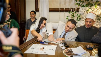 بحضور النائب العام ووزيري العدل والثقافة.. عقد قران نور الدين عبد السلام ومايدا النوري وسط لفيف من كبار الشخصيات العامة