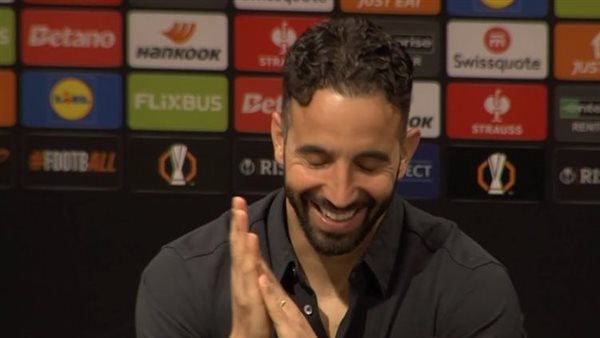 المدرب البرتغالي