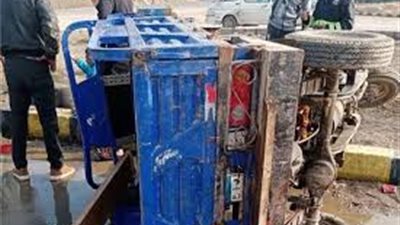 مصرع شاب في انقلاب تروسيكل بسوهاج