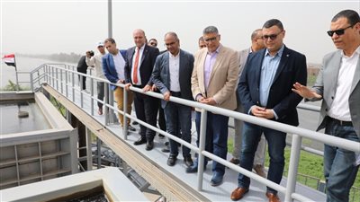 وزير الإسكان ومحافظ الجيزة يفتتحان المرحلة الأولى من محطة مياه الشرب بأوسيم