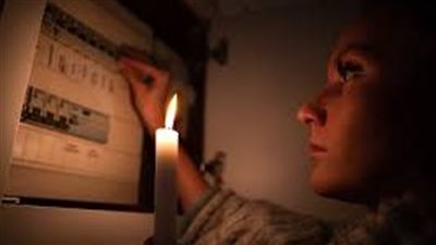 انقطاع مفاجئ للكهرباء عن غرب الأقصر.. ومصدر لـ”القاهرة 24”: سحب جهد لمحطة الكهرباء وجارٍ التوصيل تدريجيًا