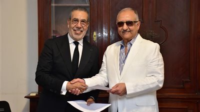 مدحت العدل بعد توقيع بروتوكول تعاون بين المؤلفين والملحنين والبنك الأهلي: خطوة مهمة للمبدعين