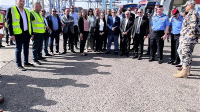 بعد بدء انطلاق الحج البري.. شركات السياحة: لجان مشتركة بالمنافذ المصرية والأردنية والسعودية لمتابعة الرحلات