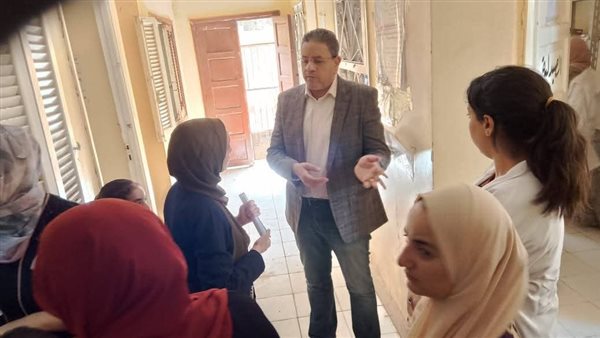 جولة وكيل وزارة الصحة