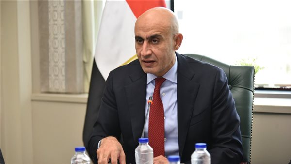 محمد عبد اللطيف وزير