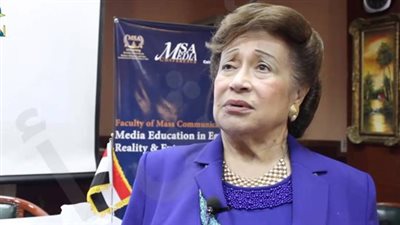 قرار جديد في دعوى الحجر على نوال الدجوي بعد طلب ضم جنحة السرقة للقضية