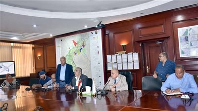 محافظ الأقصر يبحث مع وفد القومية للأنفاق آخر تطورات تنفيذ مشروع القطار الكهربائي السريع 