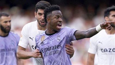 فالنسيا يتخذ إجراءات قانونية ضد فيلم فينيسيوس جونيور الوثائقي