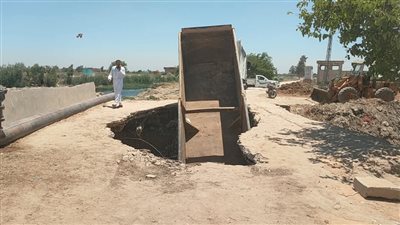 صادر له قرار غلق الشهر الماضي.. التحفظ على السائق المتسبب في انهيار كوبري بالبحيرة