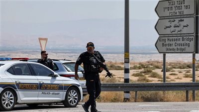 الحكومة الإسرائيلية توافق على بناء سياج على الحدود الأردنية