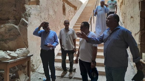 لجنة أثرية تتفقد