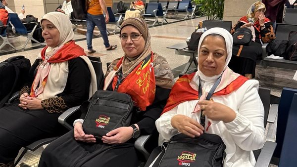 أولى رحلات طيران