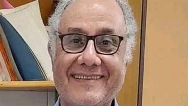 الدكتور ياسر عبد