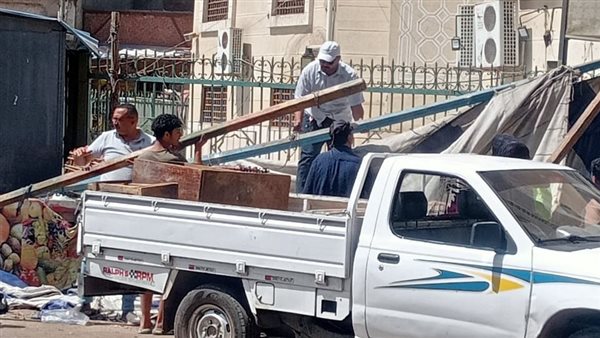 جانب من الإزالة 