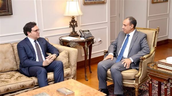  وزير الثقافة 