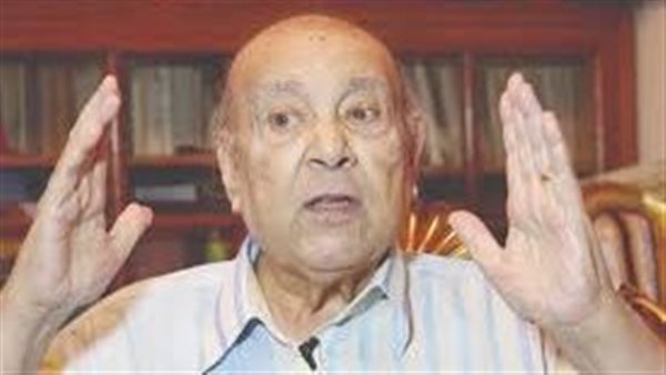  الكاتب الصحفي محمد