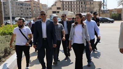 محافظ الجيزة خلال تفقده أعمال التطوير بالمتحف الكبير: استعدادات مكثفة لظهور المنطقة بالشكل اللائق قبل الافتتاح الرسمي