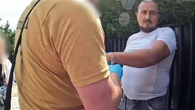 ثروته تبلغ 12 مليون إسترليني.. معاقبة مصري في بريطانيا بالسجن 25 عامًا بتهمة تهريب المهاجرين 