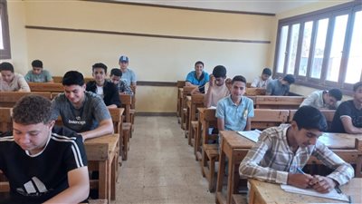 إنهاء تكليف مدير مدرسة بالجيزة لتقصيره في تنظيم الامتحانات