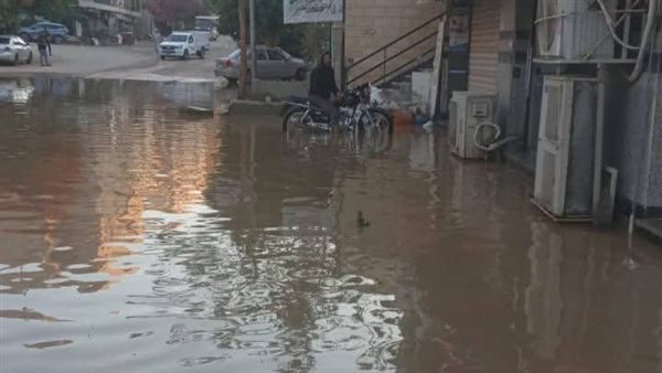 كسر ماسورة مياه 