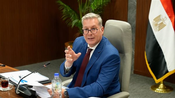 خلال اللقاء